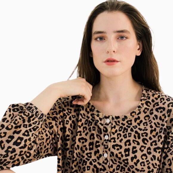 Nwt LEOPARD PRINT PAJAMA SET LONG SLEEVE ROUND NECK DRAWSTRING SHORTS SIZE MED - Picture 10 of 14